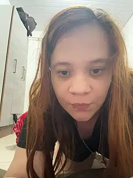 ruivinhadancer online show from 06-17-26, 03:28