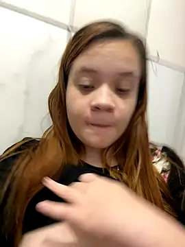 ruivinhadancer online show from 12-23-25, 01:38