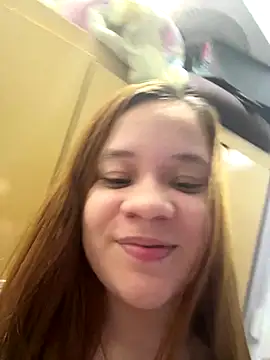 ruivinhadancer online show from 12-18-25, 08:34