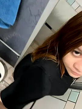 ruivinhadancer online show from 11-18-25, 01:43