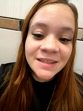 ruivinhadancer online show from 11-06-25, 04:44