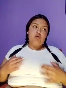 Snapshot of natt-bigass chatting on 02-07-26, 05:48 natt-bigass online show from 02-07-26, 05:48