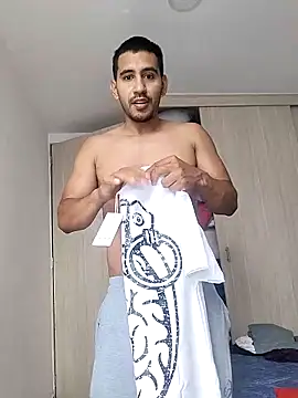 Andyy Carterr online show from 10-24-25, 04:06