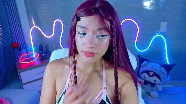 Naaomi cute online show from 01-09-26, 08:16