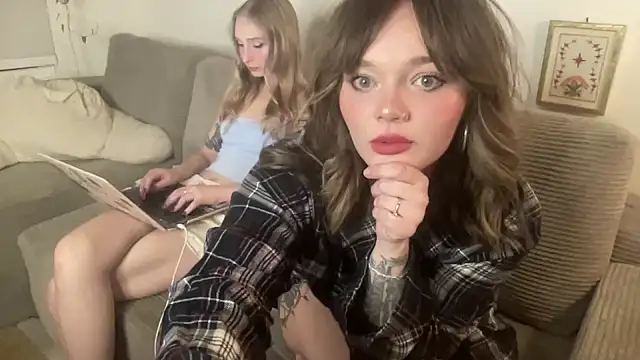 lill daddysgirl online show from 12-01-25, 02:56