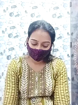 Hot Baby250 online show from 01-13-26, 06:23