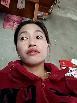 -Paige- online show from 10-24-25, 01:59