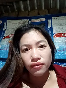 -Paige- online show from 11-17-25, 03:49