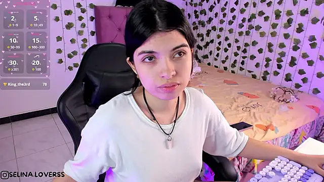 selina lovers  online show from 11-15-25, 03:10