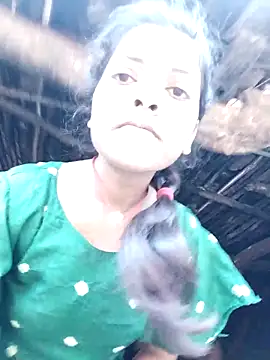 Anju cutt online show from 10-18-25, 02:24