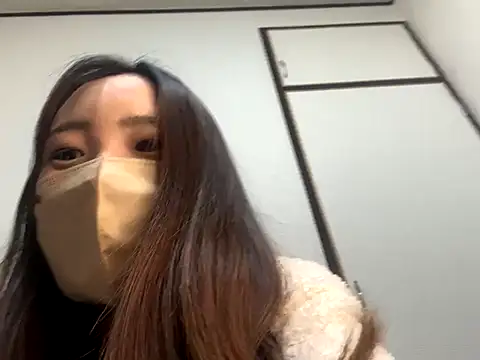 Saya love online show from 11-30-25, 06:47