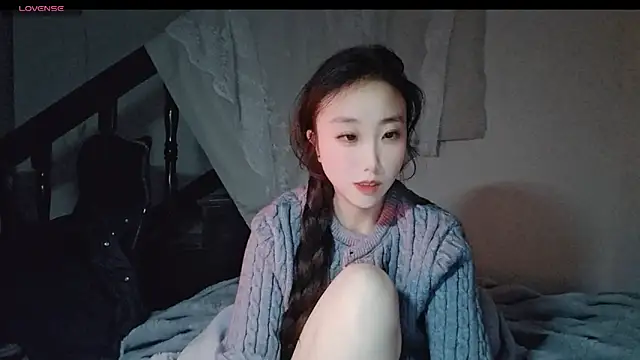 hyp0crite online show from 11-19-25, 03:45