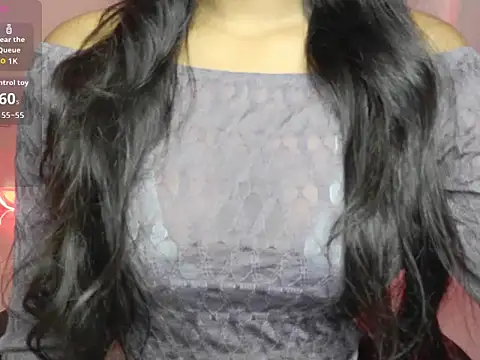 Snapshot of Rashiii_ chatting on 10-15-25, 07:38 Rashiii online show from 10-15-25, 07:38