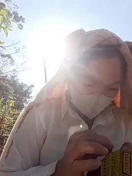 nat-tri online show from 11-26-25, 03:39