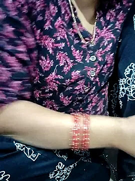 Hot-ranisa online show from 11-17-25, 04:05