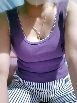 LalayCii online show from 10-13-25, 09:22