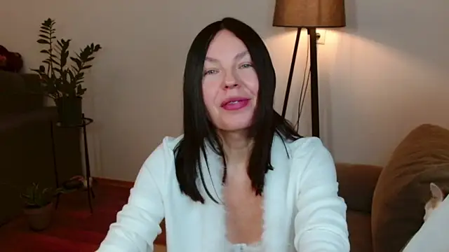 LittleNicolee online show from 02-21-26, 04:31