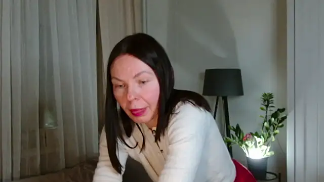 LittleNicolee online show from 02-10-26, 08:41