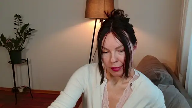 LittleNicolee online show from 02-26-26, 02:28