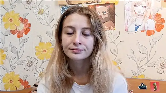 Snapshot of AmeliLia chatting on 10-19-25, 12:08 AmeliLia online show from 10-19-25, 12:08