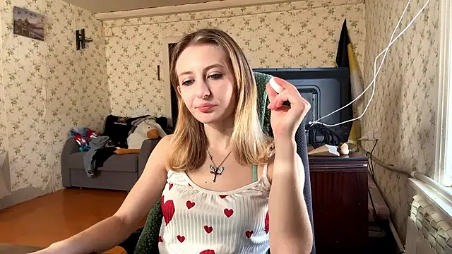 Snapshot of AmeliLia chatting on 03-20-26, 11:55 AmeliLia online show from 03-20-26, 11:55