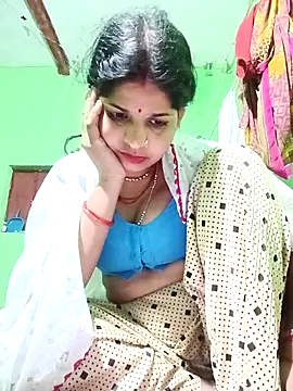 Karishma cute online show from 11-04-25, 07:17