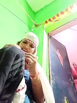 Karishma cute online show from 11-07-25, 12:21