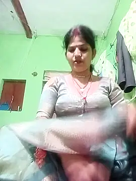 Karishma cute online show from 11-02-25, 02:22