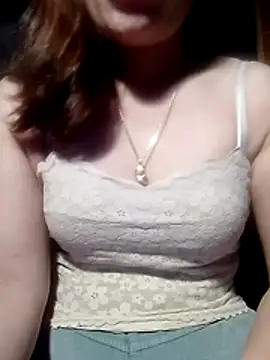 YiyinLy online show from 03-30-26, 09:05