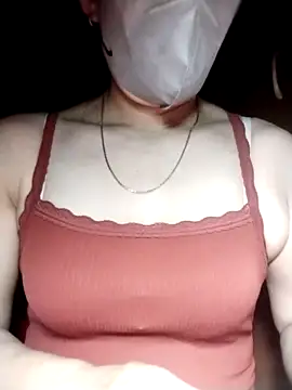 YiyinLy online show from 11-10-25, 07:52