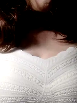 YiyinLy online show from 02-23-26, 10:54