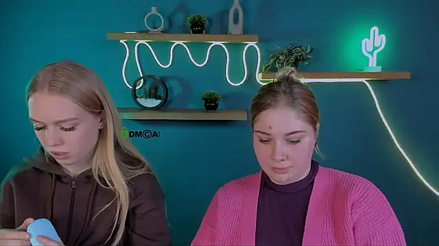 tereza moon online show from 10-28-25, 09:30