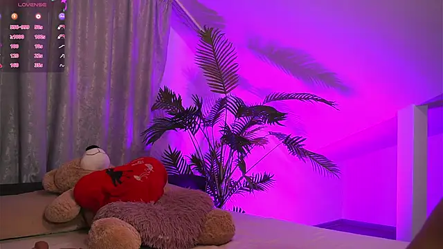 Snapshot of TenderSin chatting on 05-06-26, 01:53 TenderSin online show from 05-06-26, 01:53