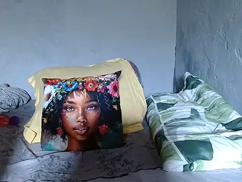 LONGNIPPLESERX50 online show from 10-21-25, 06:57