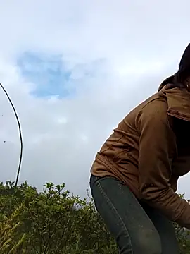 siusiu-00 online show from 11-10-25, 01:10