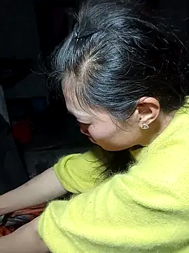 siusiu-00 online show from 12-22-25, 10:59