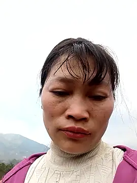 siusiu-00 online show from 12-20-25, 01:08