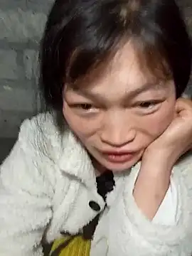 siusiu-00 online show from 11-13-25, 10:57