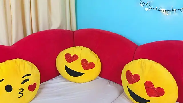 Soft Lilly online show from 02-24-26, 06:14