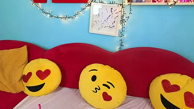 Soft Lilly online show from 02-10-26, 06:12