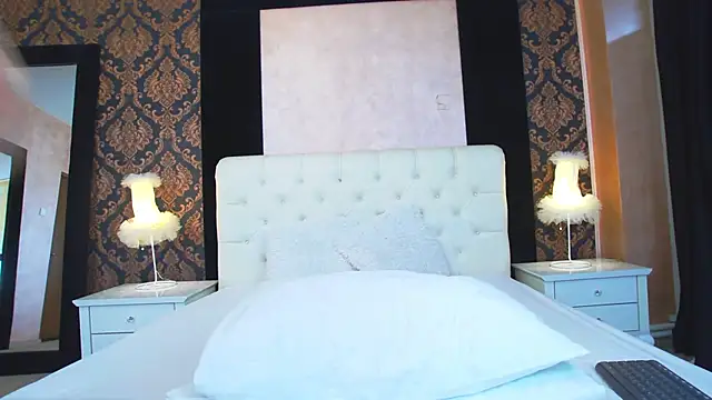 Soft Lilly online show from 05-04-26, 05:33
