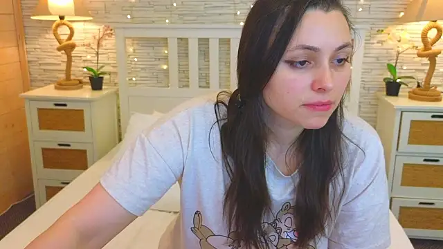 Soft Lilly online show from 02-06-26, 06:20