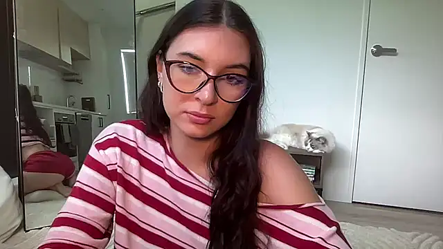 mollyy2006 online show from 02-23-26, 12:12