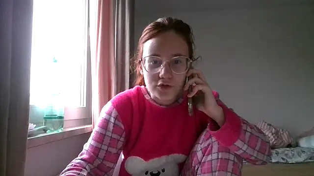 Snapshot of LuckySLove chatting on 04-12-26, 03:48 LuckySLove online show from 04-12-26, 03:48