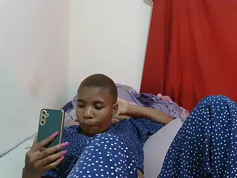 sexy-Noxy online show from 11-02-25, 04:01