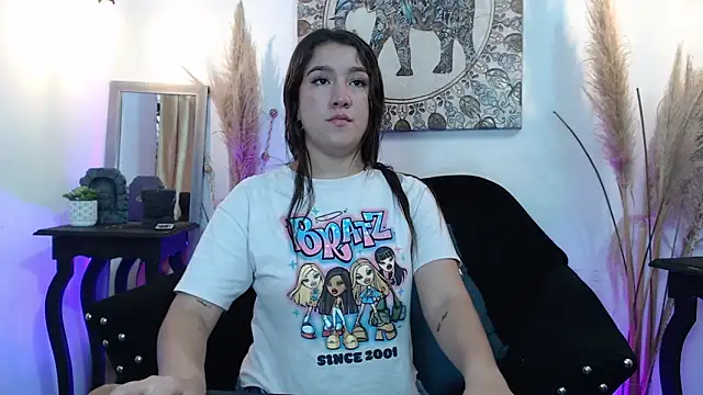 ZharaGag on u online show from 11-06-25, 12:31