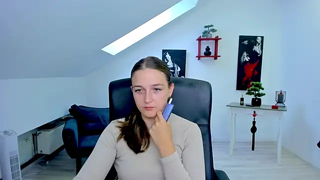 AnneWilsonn online show from 07-15-26, 06:31