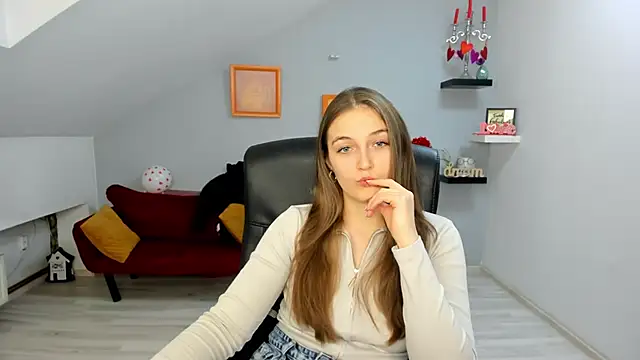 AnneWilsonn online show from 02-10-26, 12:26