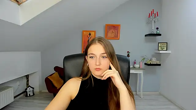 AnneWilsonn online show from 11-07-25, 12:10