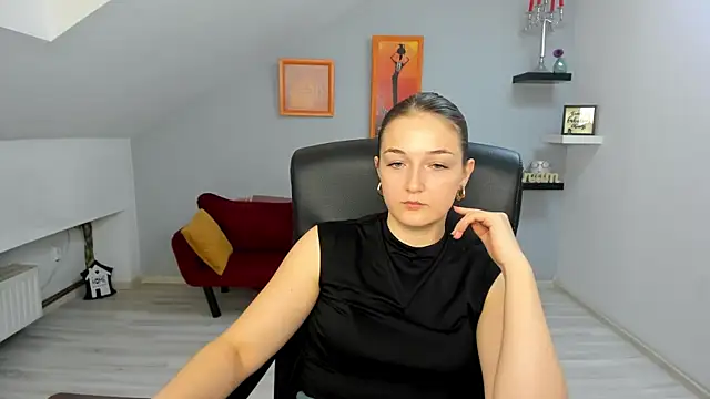 AnneWilsonn online show from 12-19-25, 12:07